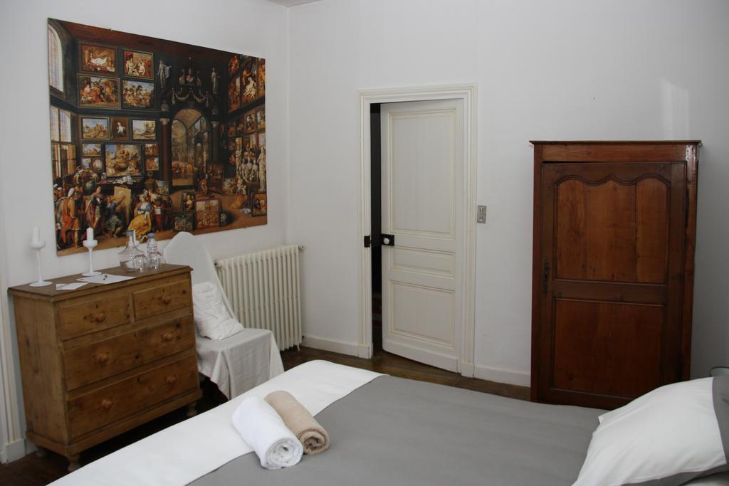 Saint-Astier Domaine Labattut Bed & Breakfast 部屋 写真